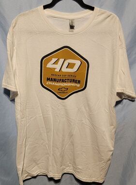 Chevy 40 NASCAR Cup Series Championships Team Issued T-shirt Racing Shirt